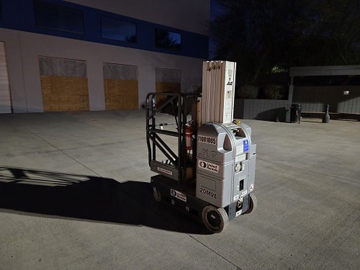 JLG 20MVL photo 6