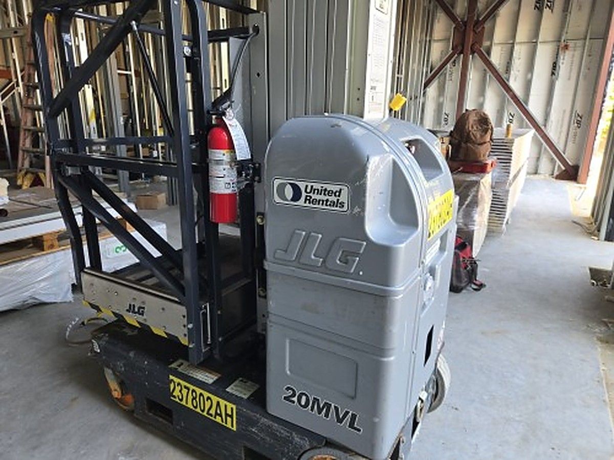 JLG 20MVL photo 7