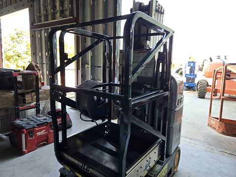 2019 JLG 20MVL Vertical Lift 18-20' Elec Self Propelled