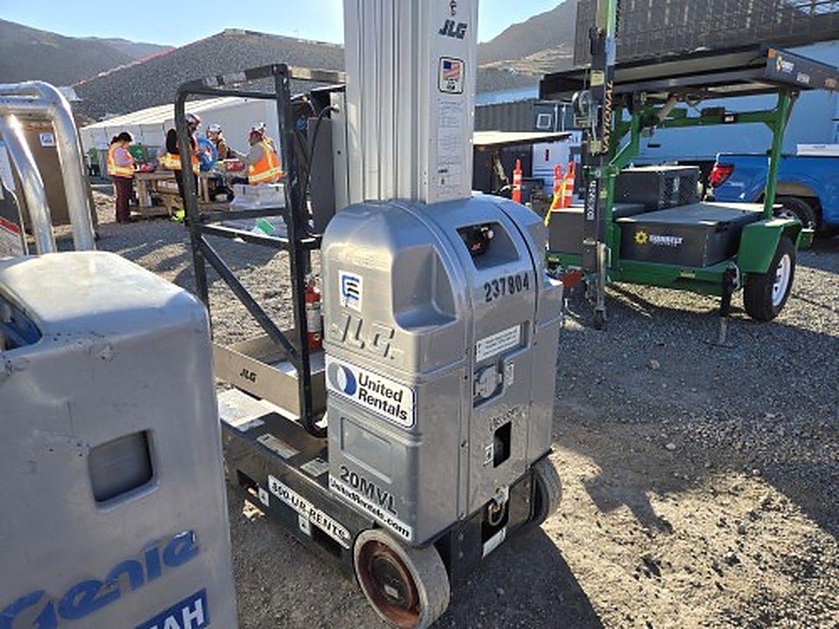 JLG 20MVL photo 3