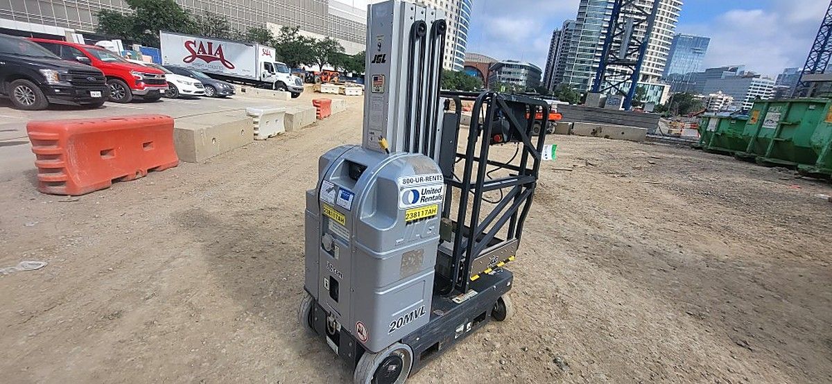 JLG 20MVL photo 2