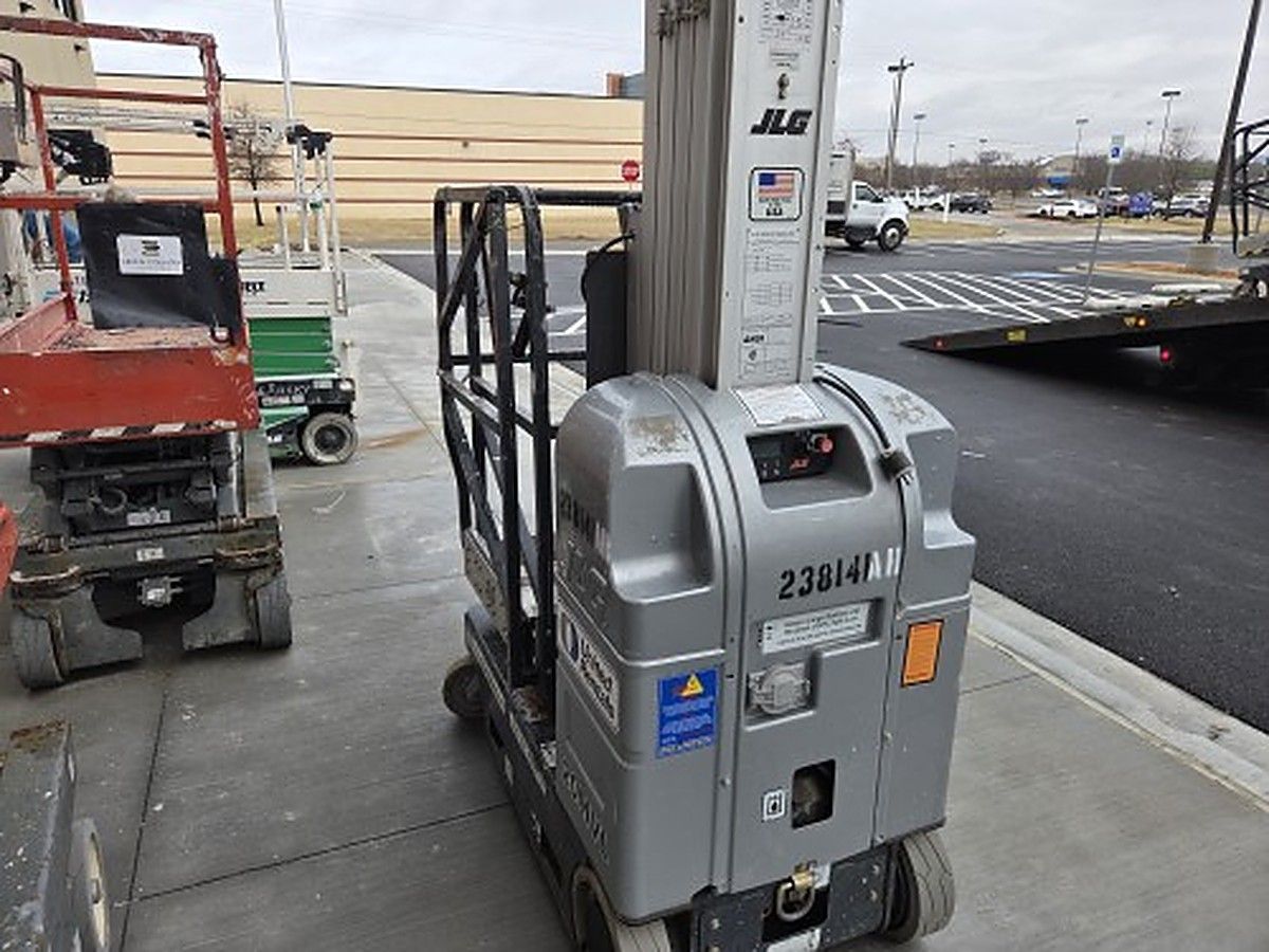 JLG 20MVL photo 2