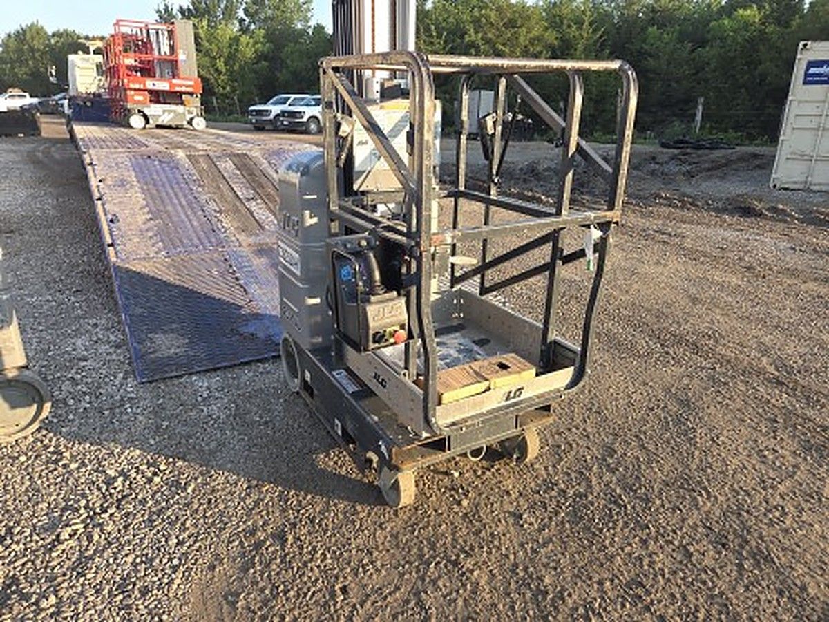 JLG 20MVL photo 5