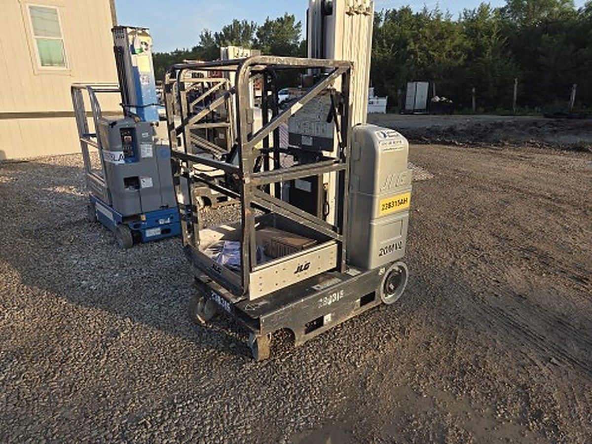JLG 20MVL photo 3