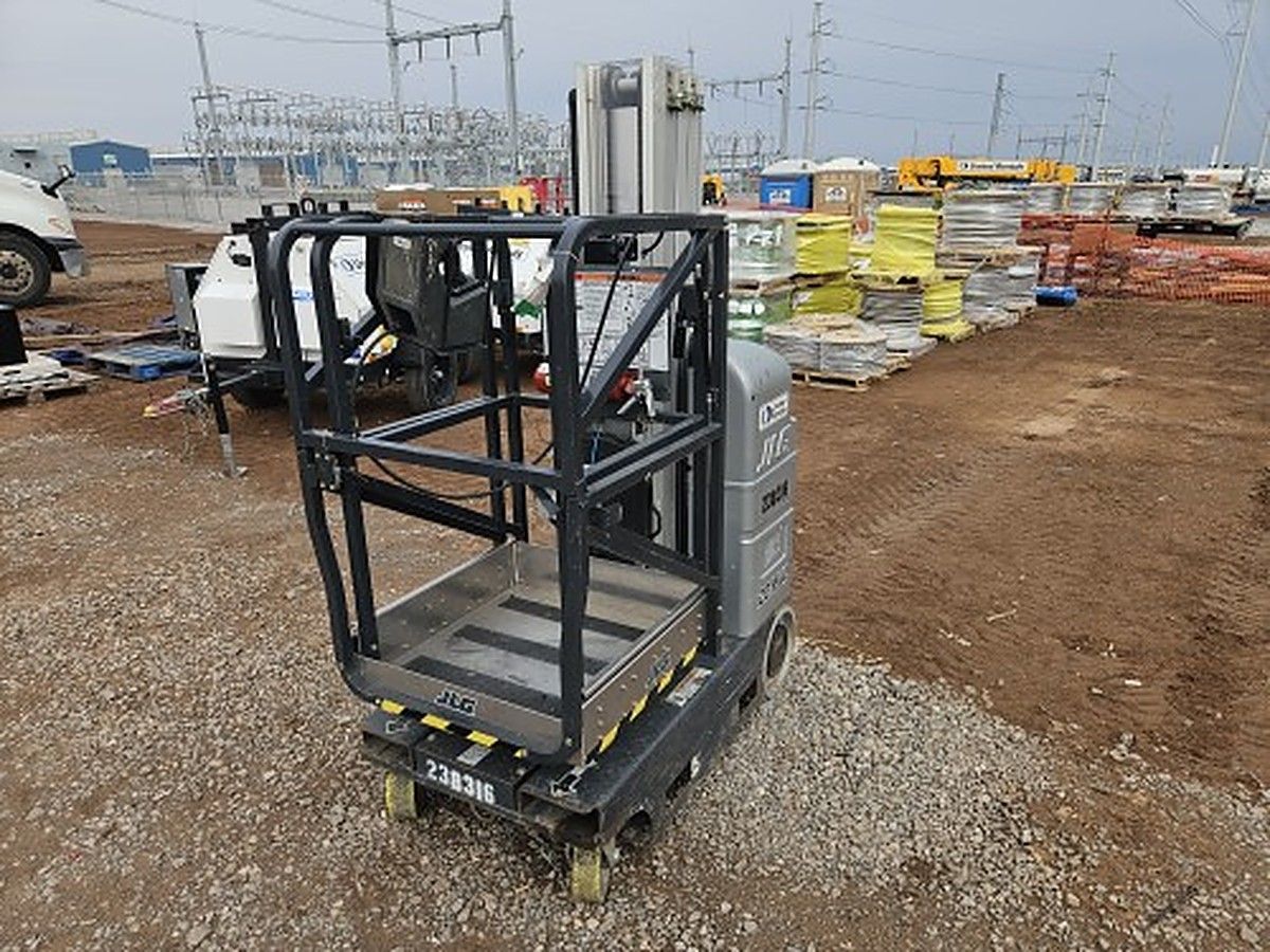 JLG 20MVL photo 3