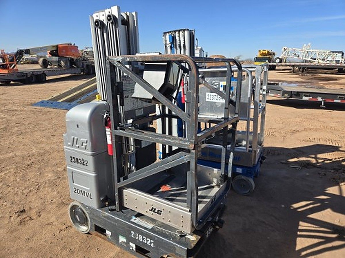 JLG 20MVL photo 2