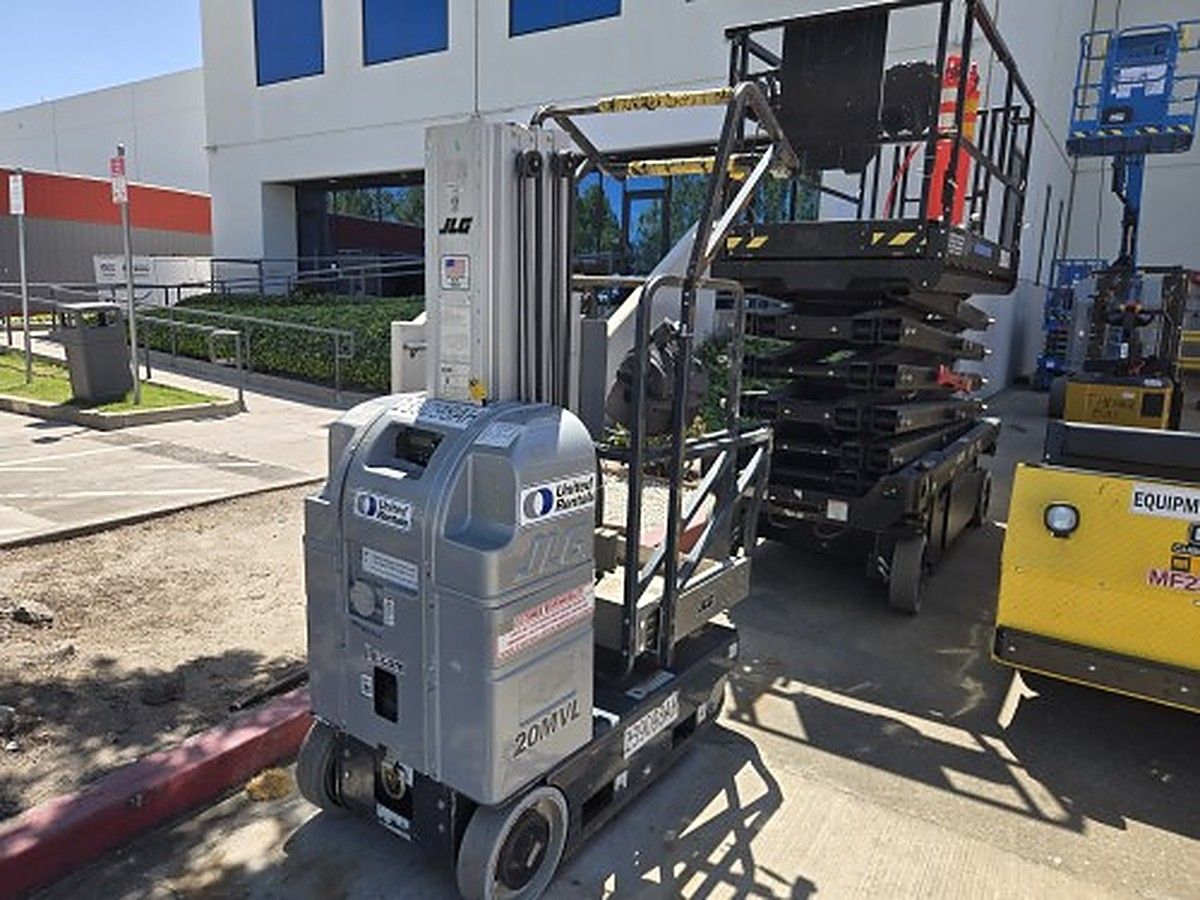 JLG 20MVL photo 2