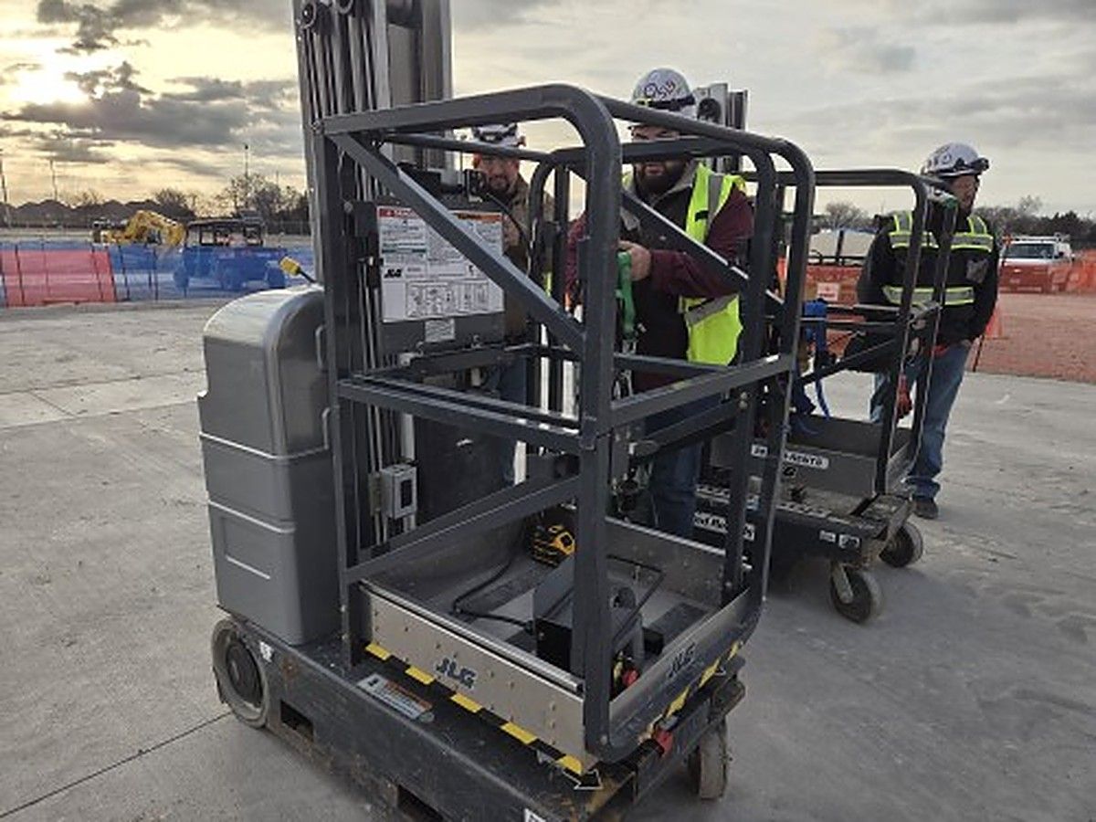 JLG 20MVL photo 3