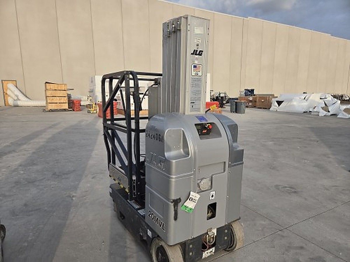 JLG 20MVL photo 4