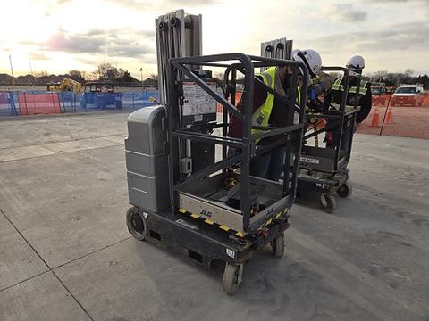 2019 JLG 20MVL Vertical Lift 18-20' Elec Self Propelled