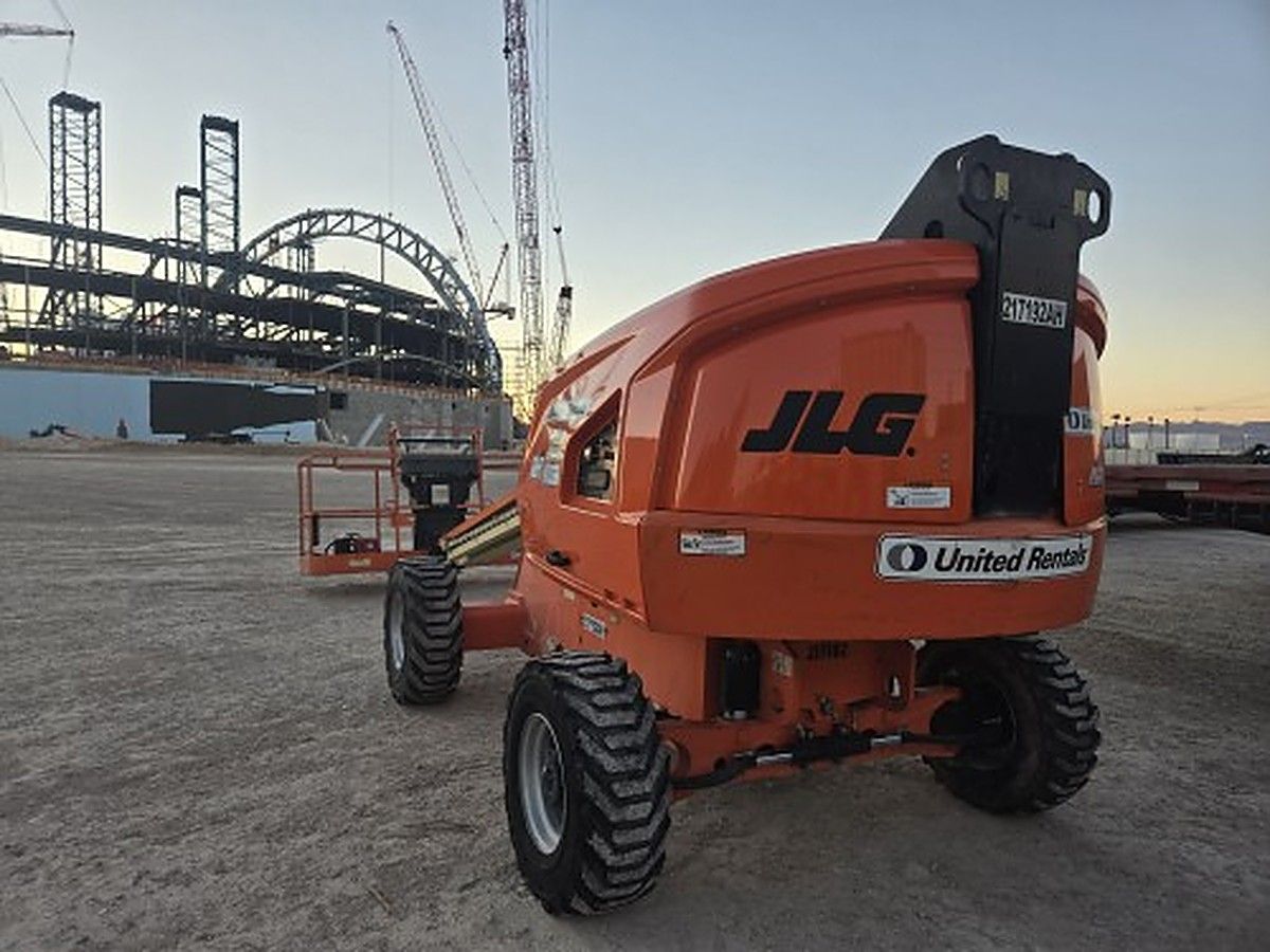 JLG 400S photo 2