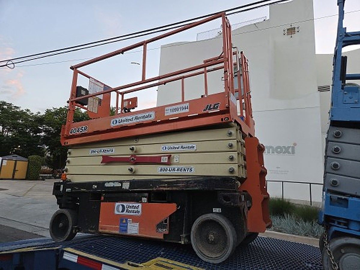 JLG 4045R photo 3