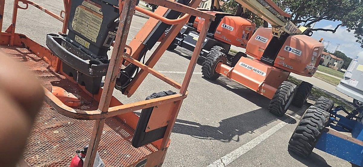 JLG 460SJ photo 4