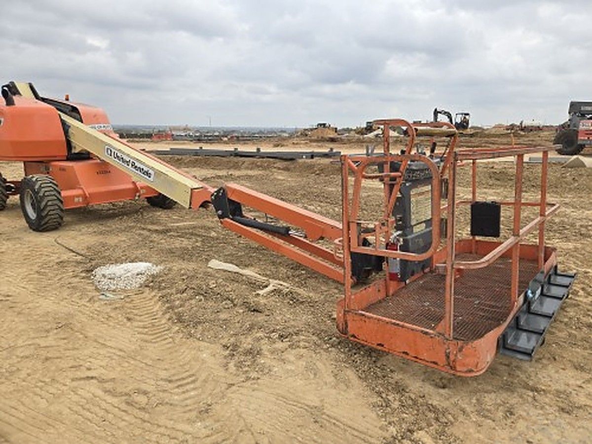 JLG 460SJ photo 2