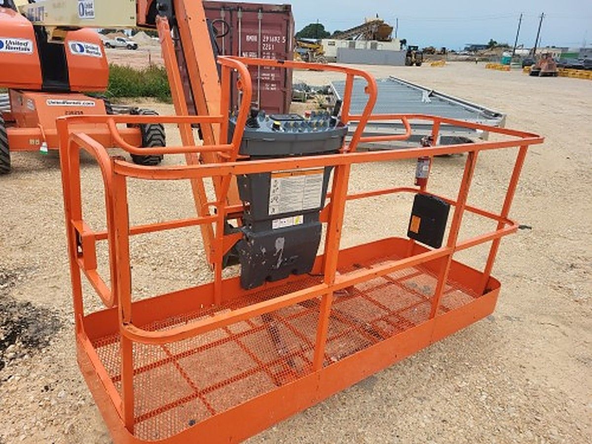 JLG 460SJ photo 5