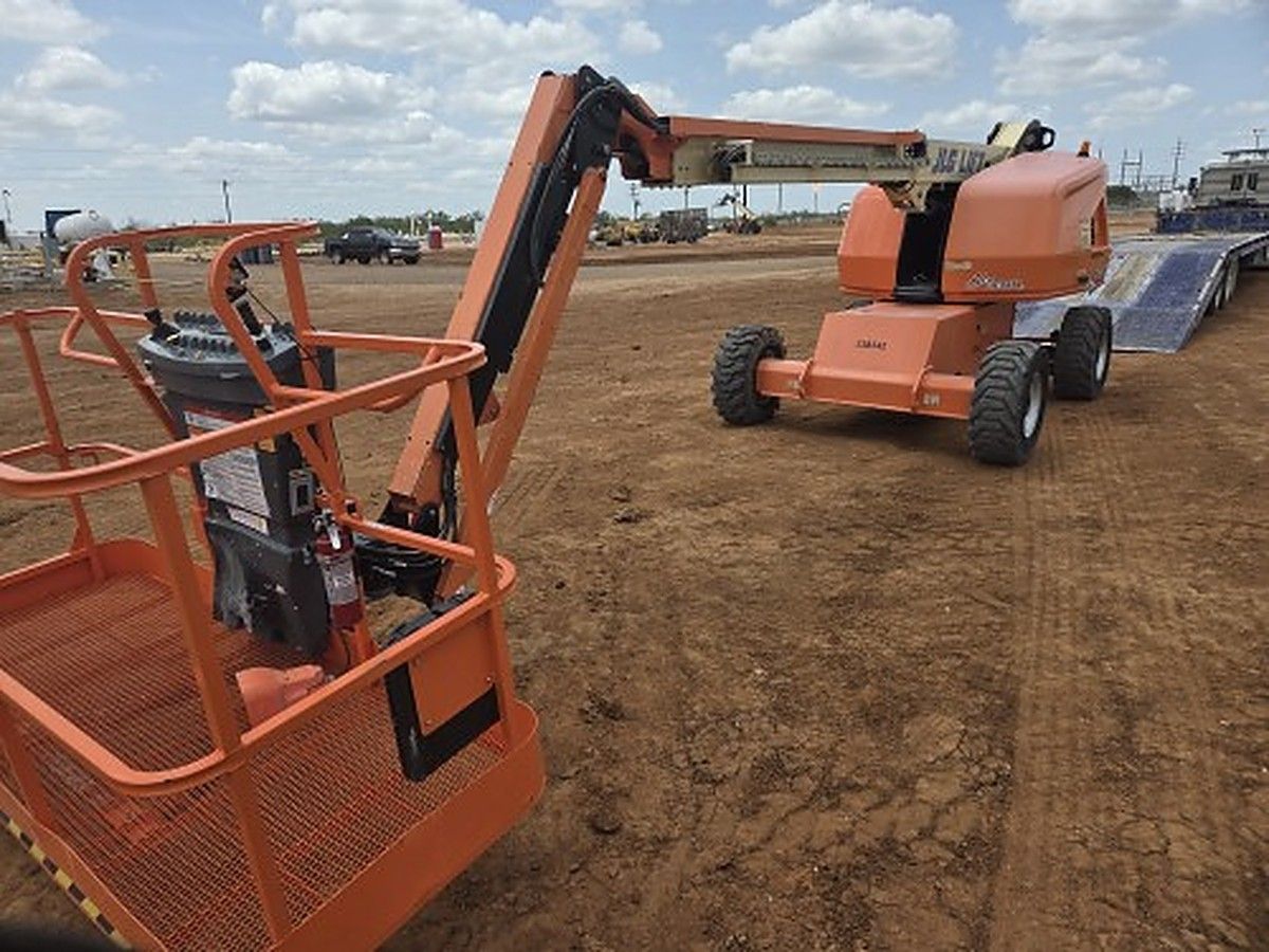 JLG 460SJ photo 7
