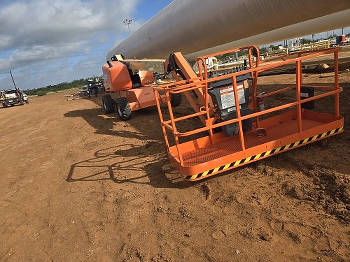 JLG 460SJ photo 10