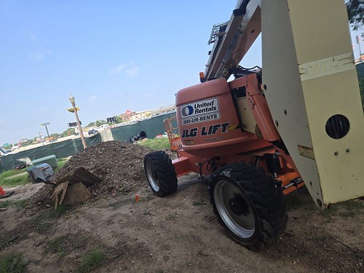 JLG 600AJ photo 3
