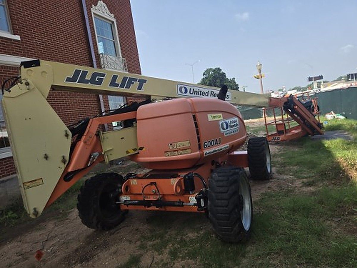 JLG 600AJ photo 4