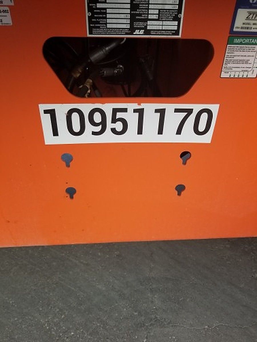 JLG 600S photo 10