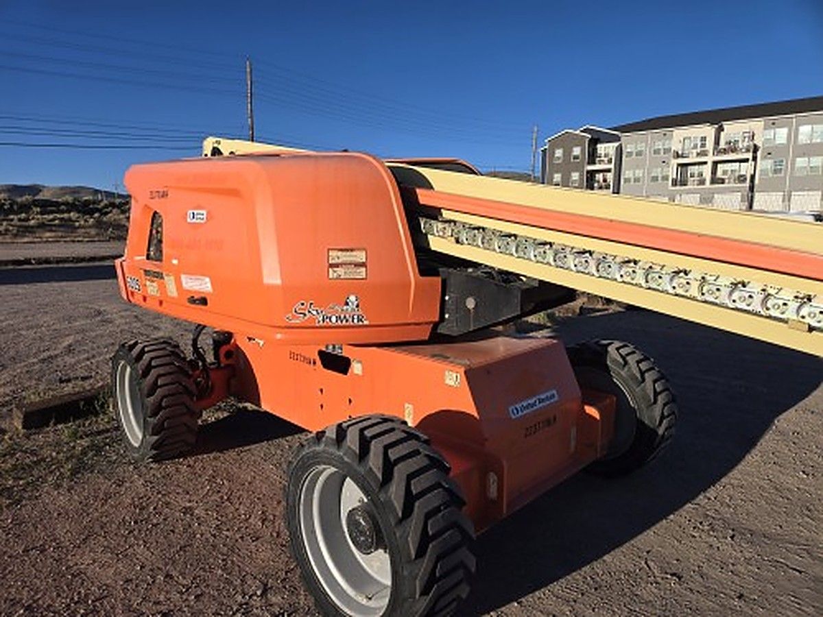 JLG 600S photo 9