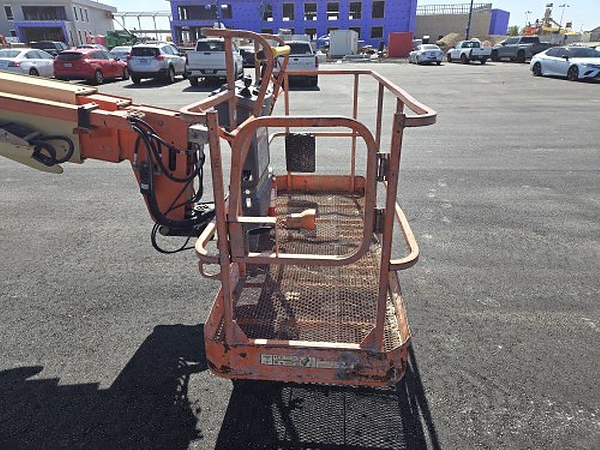JLG 600S photo 7