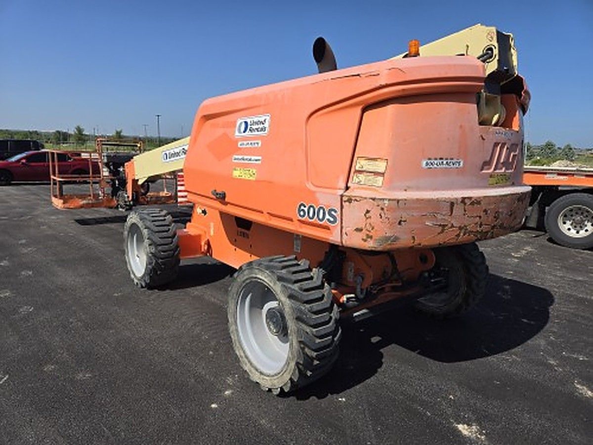 JLG 600S photo 8