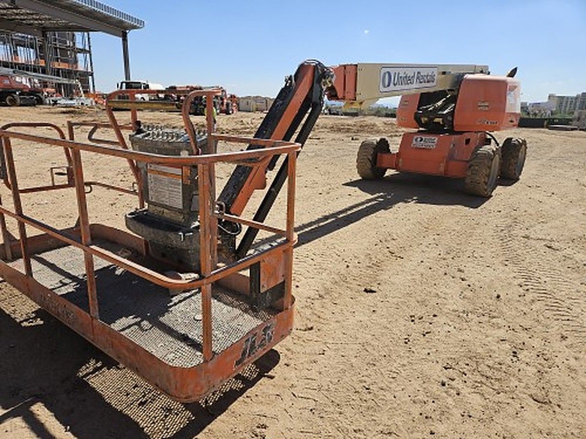 JLG 660SJ photo 6