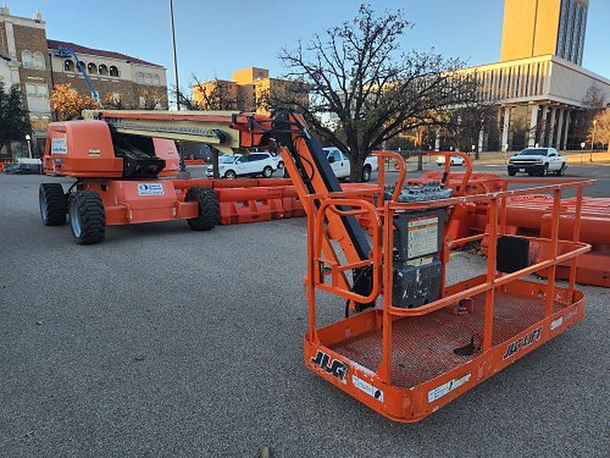 JLG 660SJ photo 5