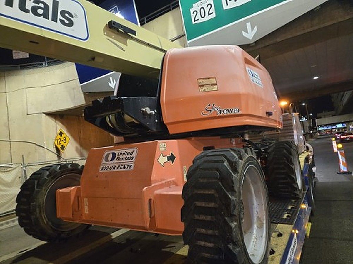 JLG 660SJ photo 2