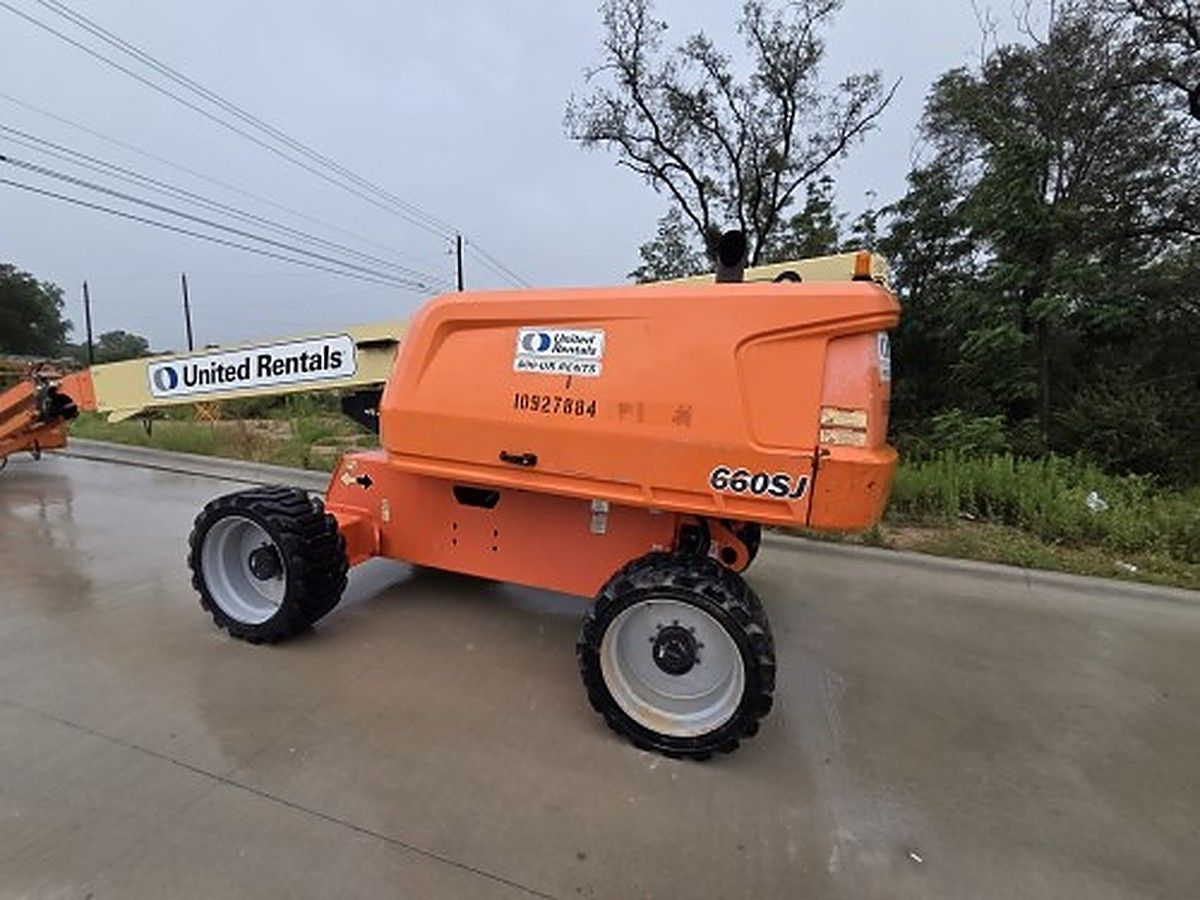 JLG 660SJ photo 2