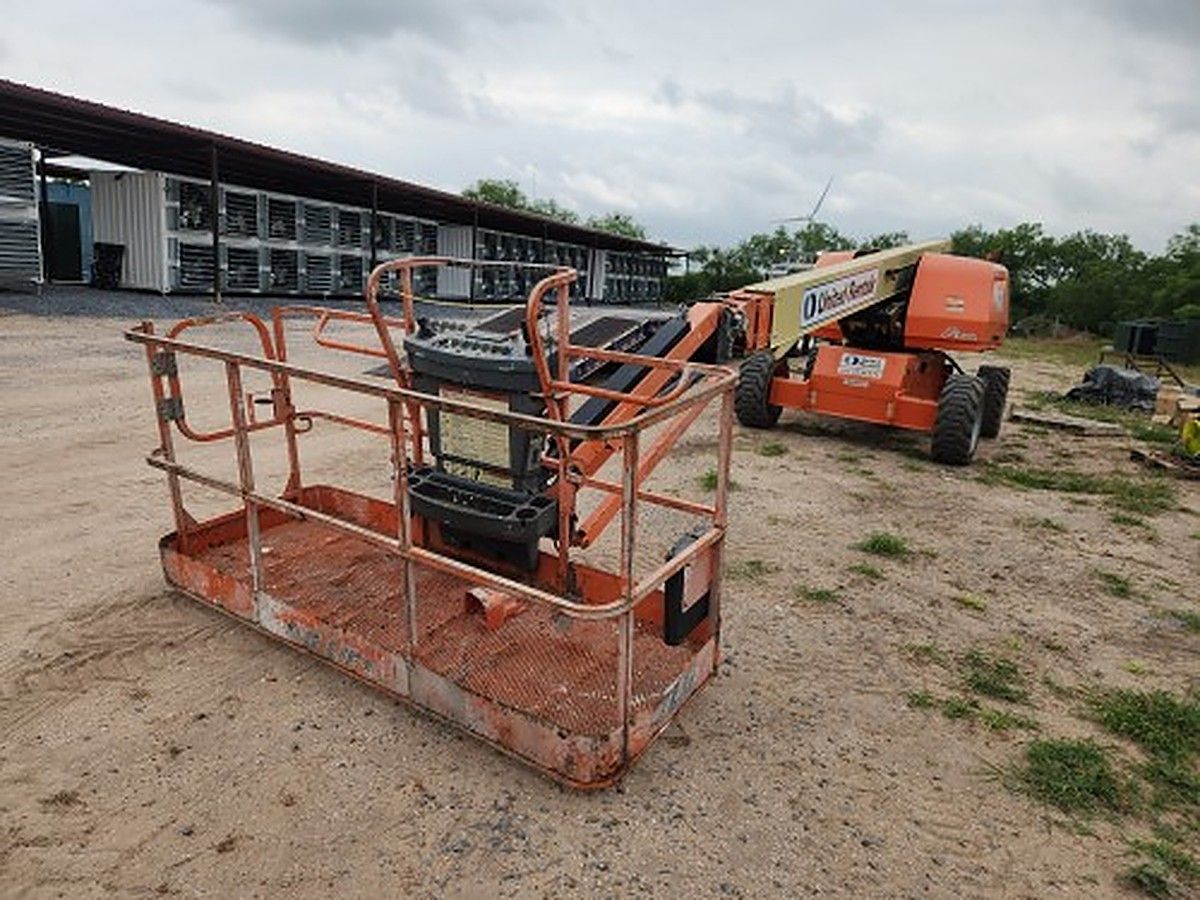 JLG 660SJ photo 9