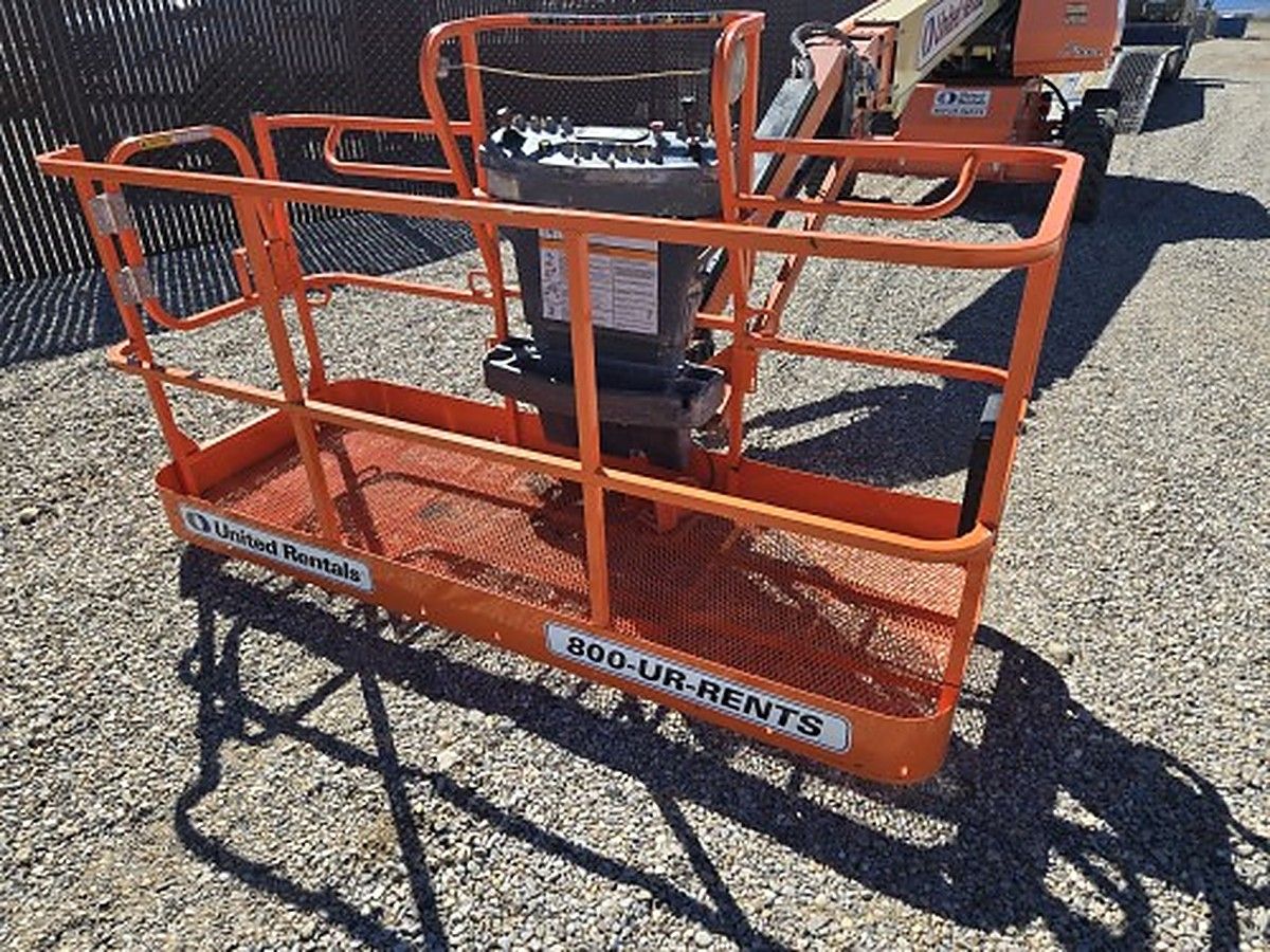 JLG 660SJ photo 8