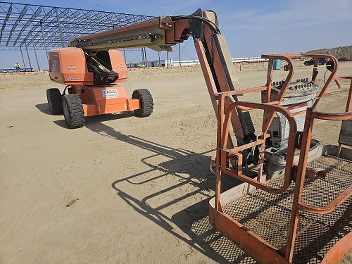 JLG 660SJ photo 5