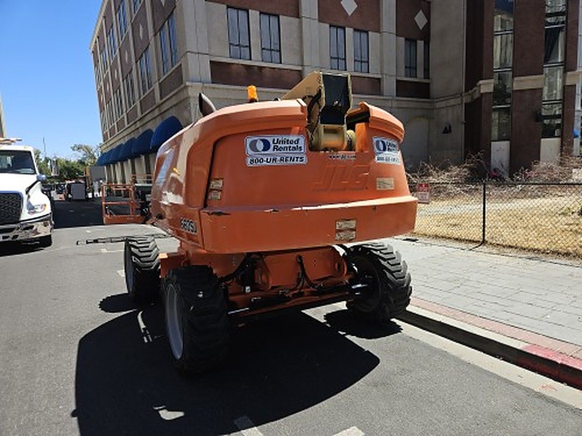 JLG 660SJ photo 8