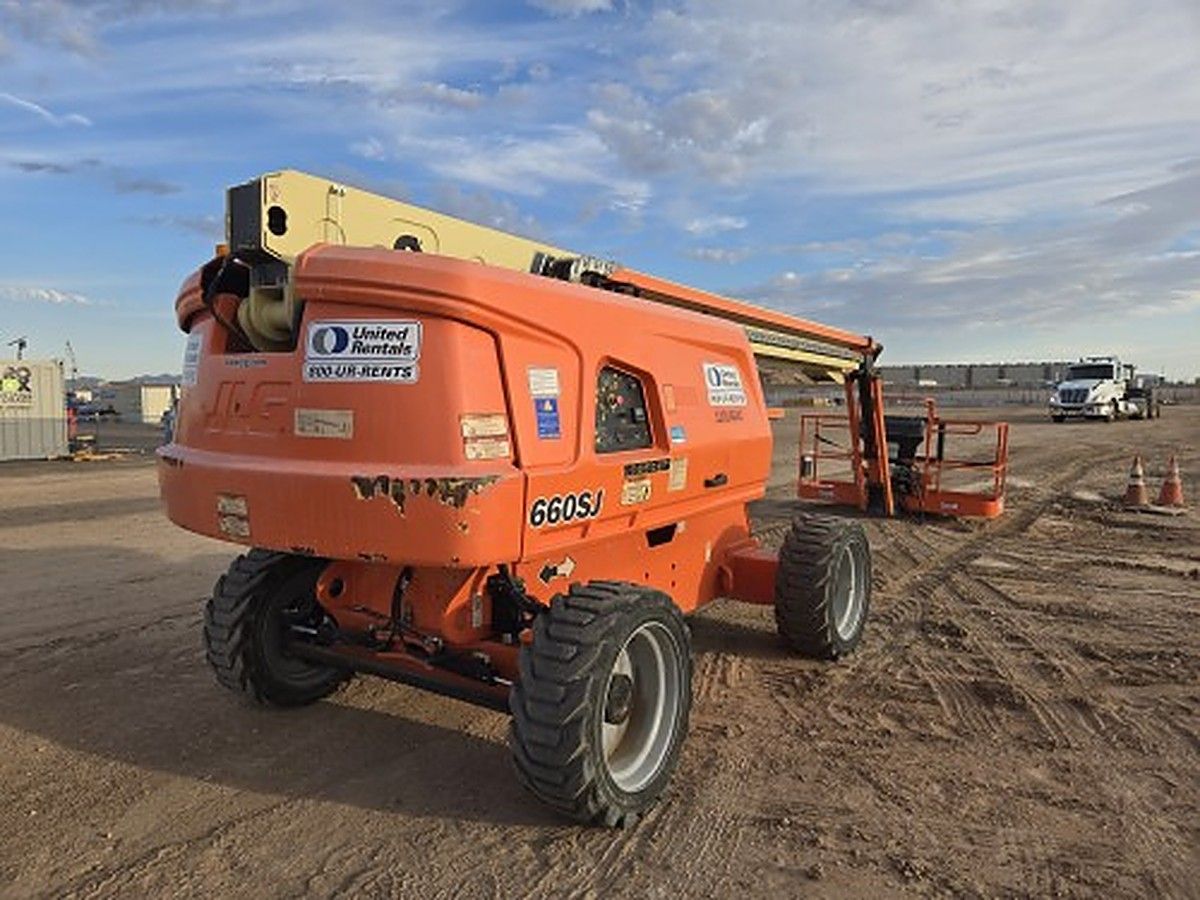 JLG 660SJ photo 3