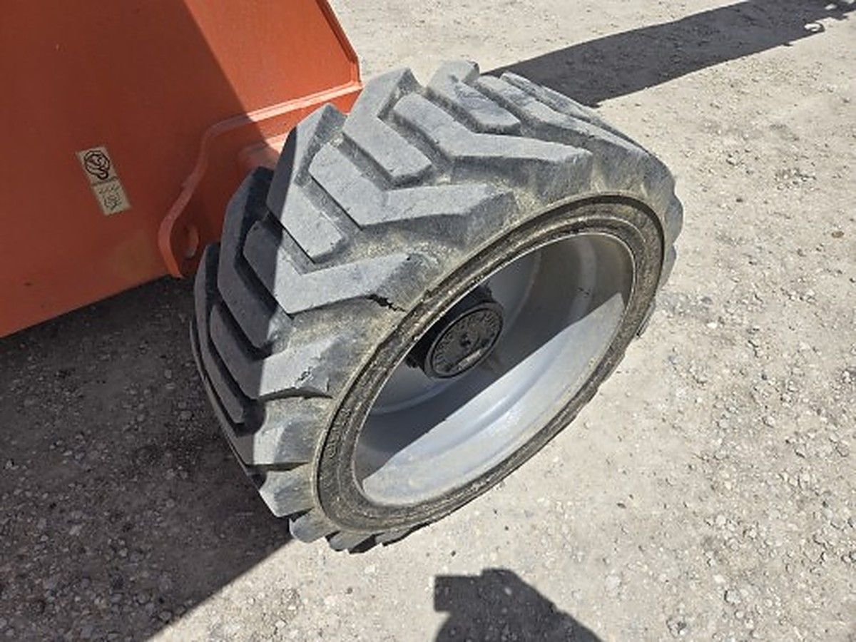 JLG 660SJ photo 9