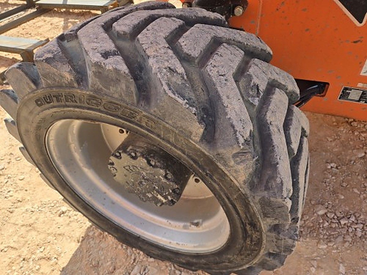 JLG 860SJ photo 10