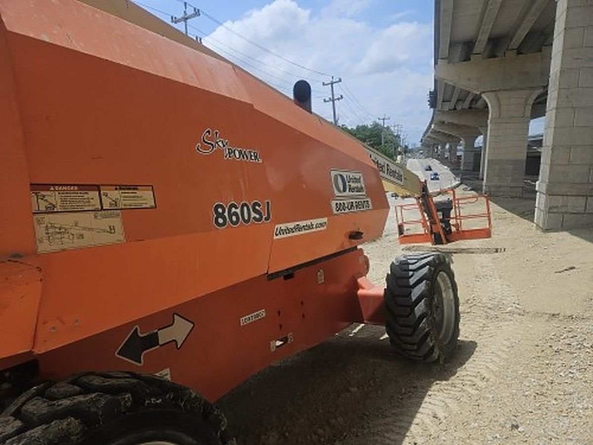 JLG 860SJ photo 4