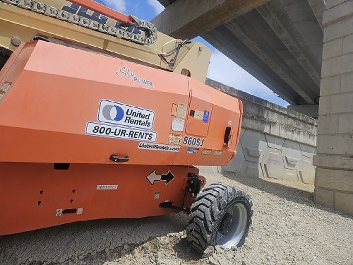 JLG 860SJ photo 6