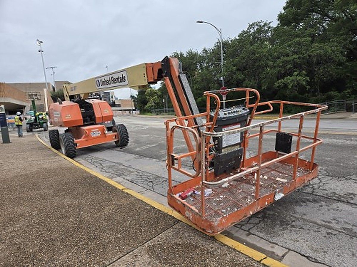 JLG 860SJ photo 2