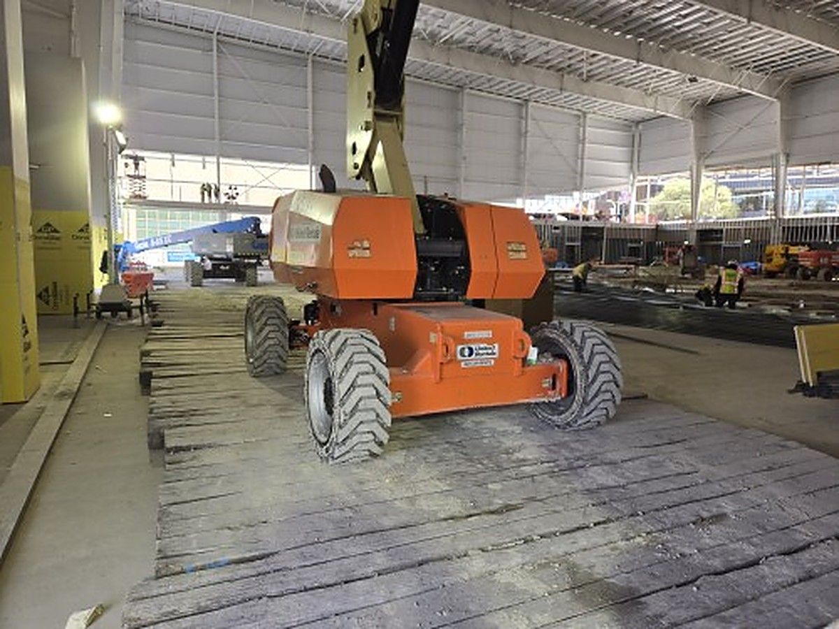 JLG 860SJ photo 7
