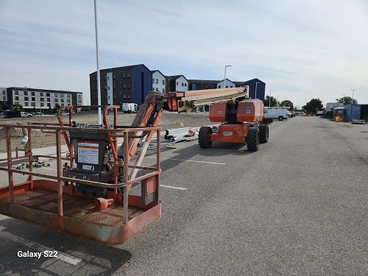 JLG 860SJ photo 3