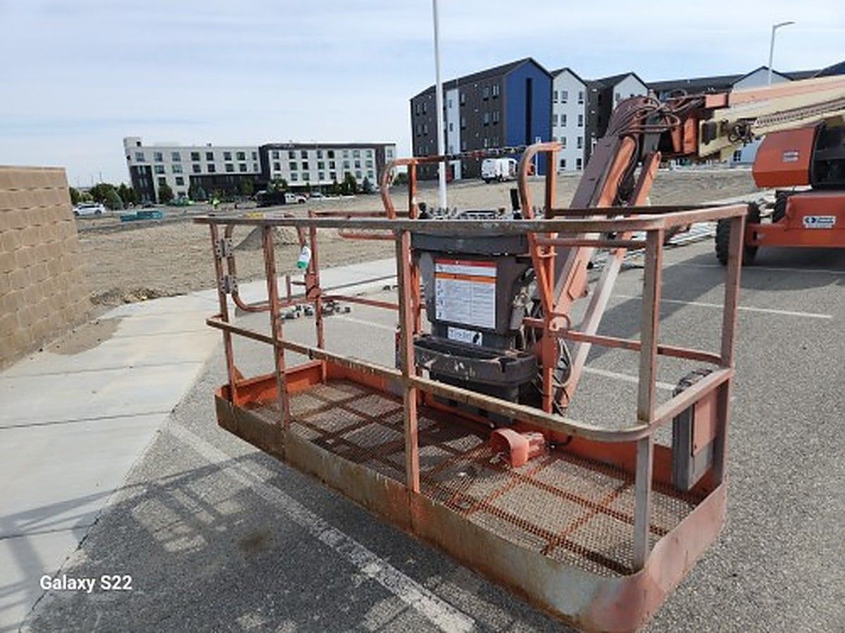 JLG 860SJ photo 4