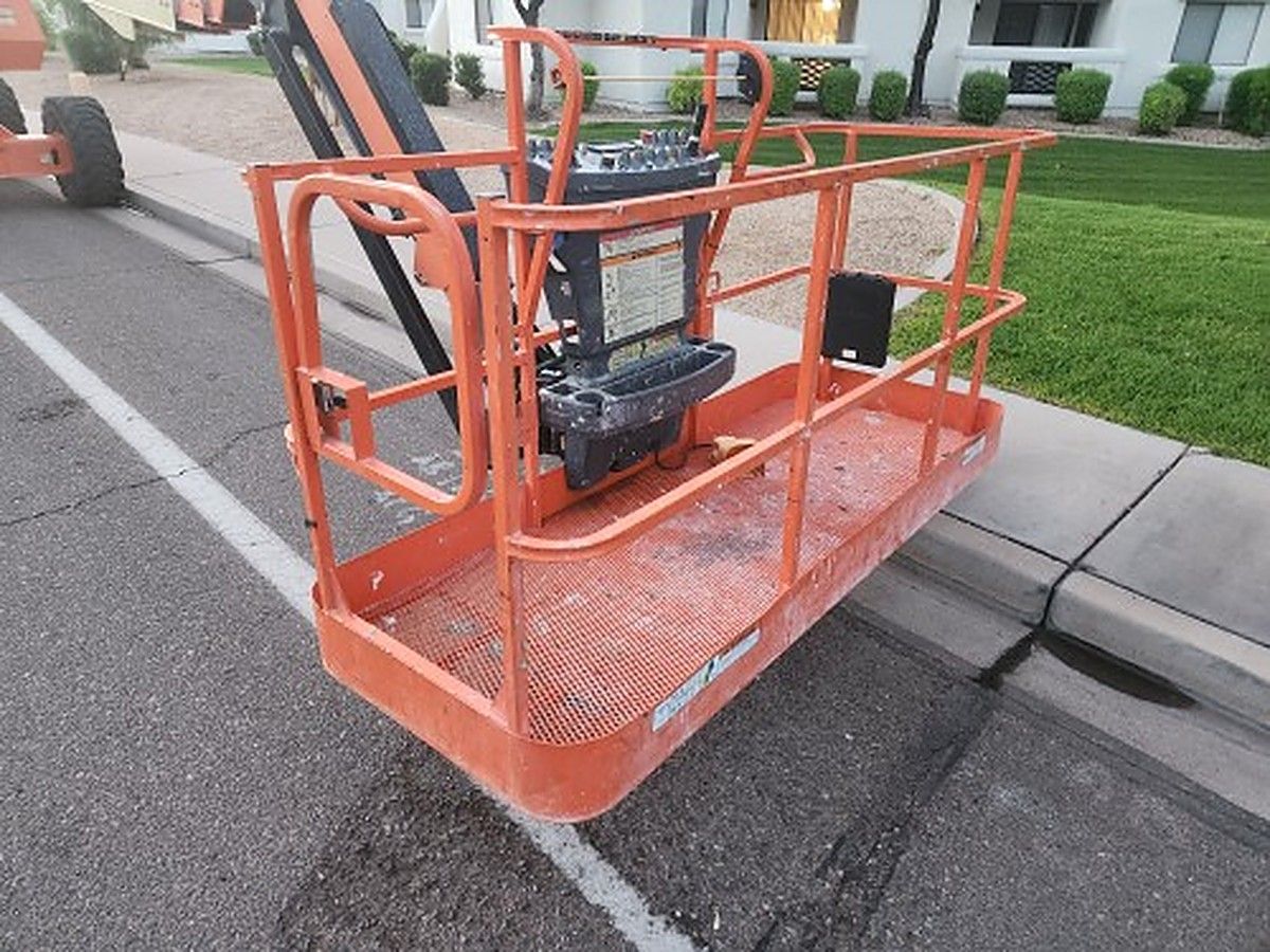 JLG 860SJ photo 8