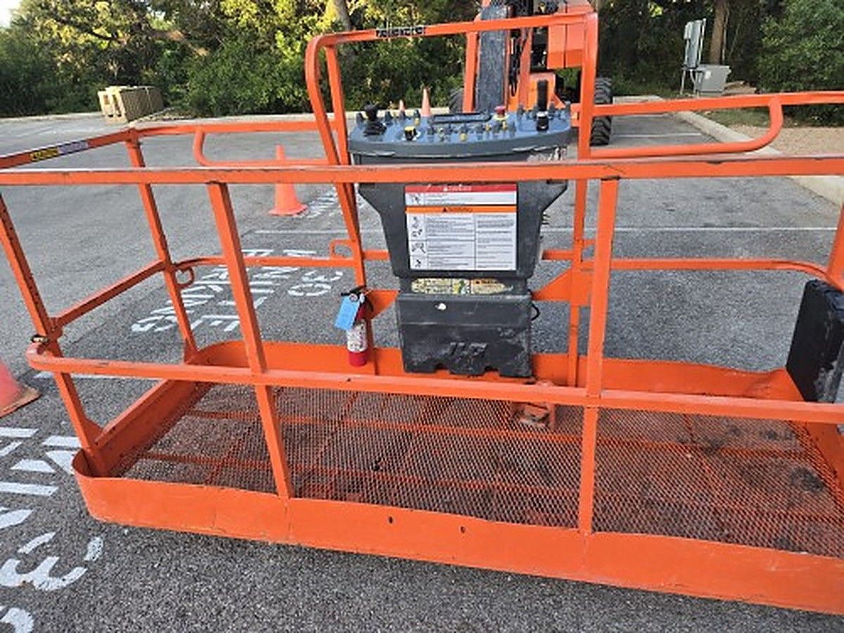 JLG 860SJ photo 5