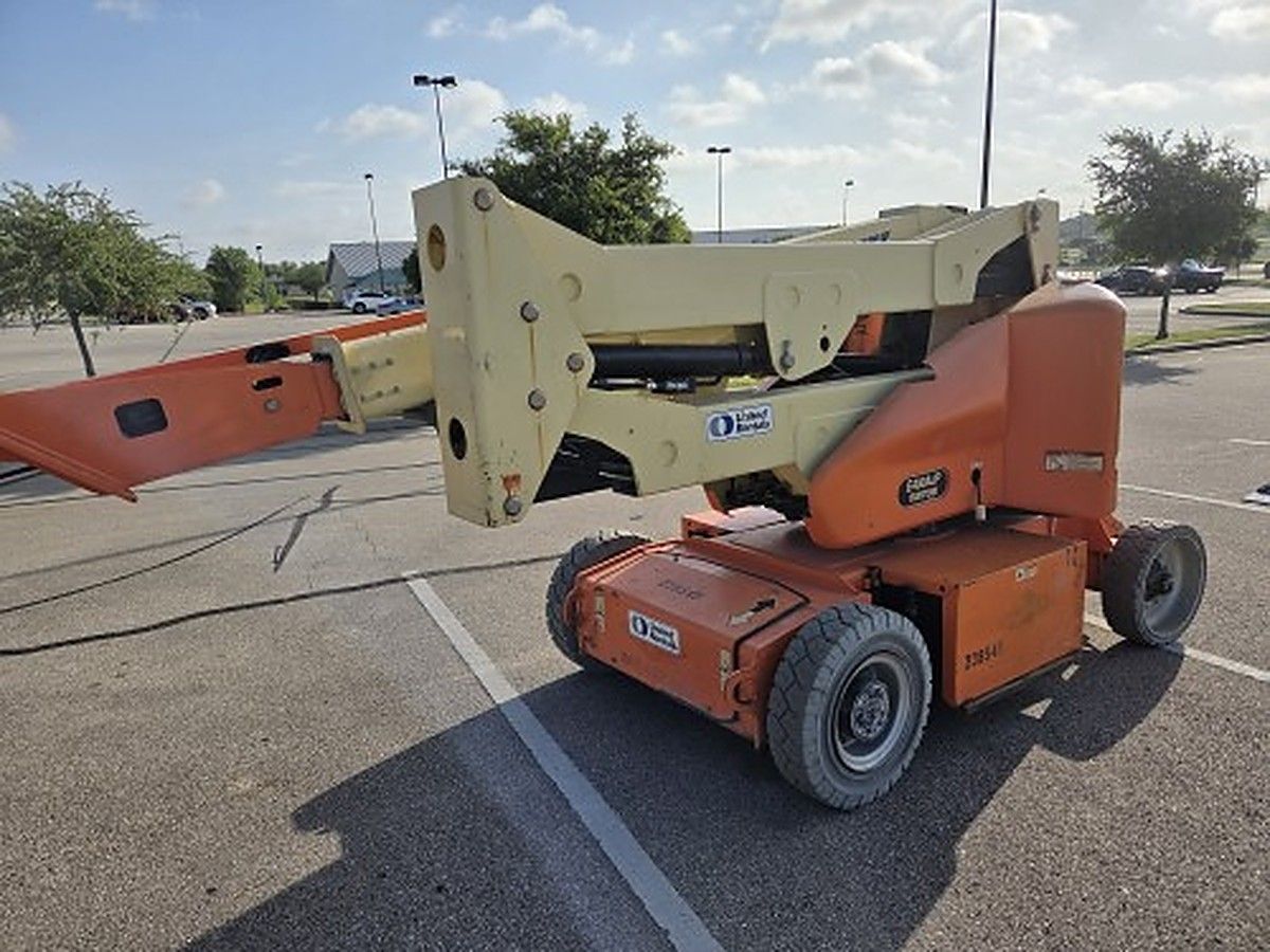 JLG E400AJPN photo 5