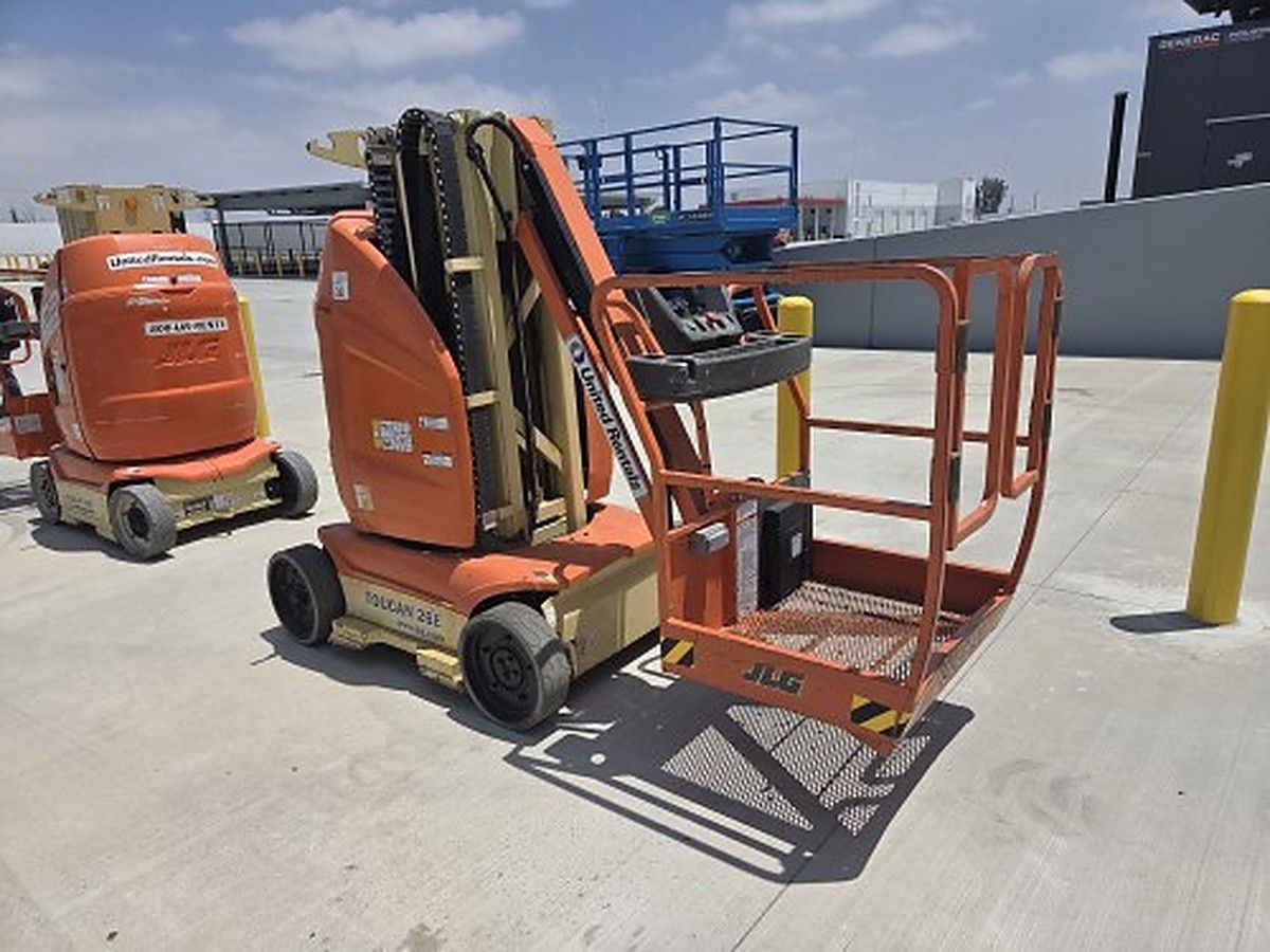 JLG T26E photo 7