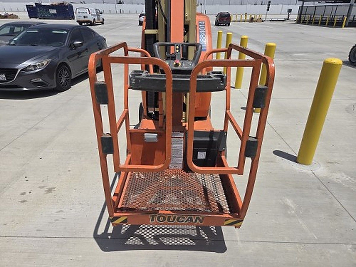 JLG T26E photo 8