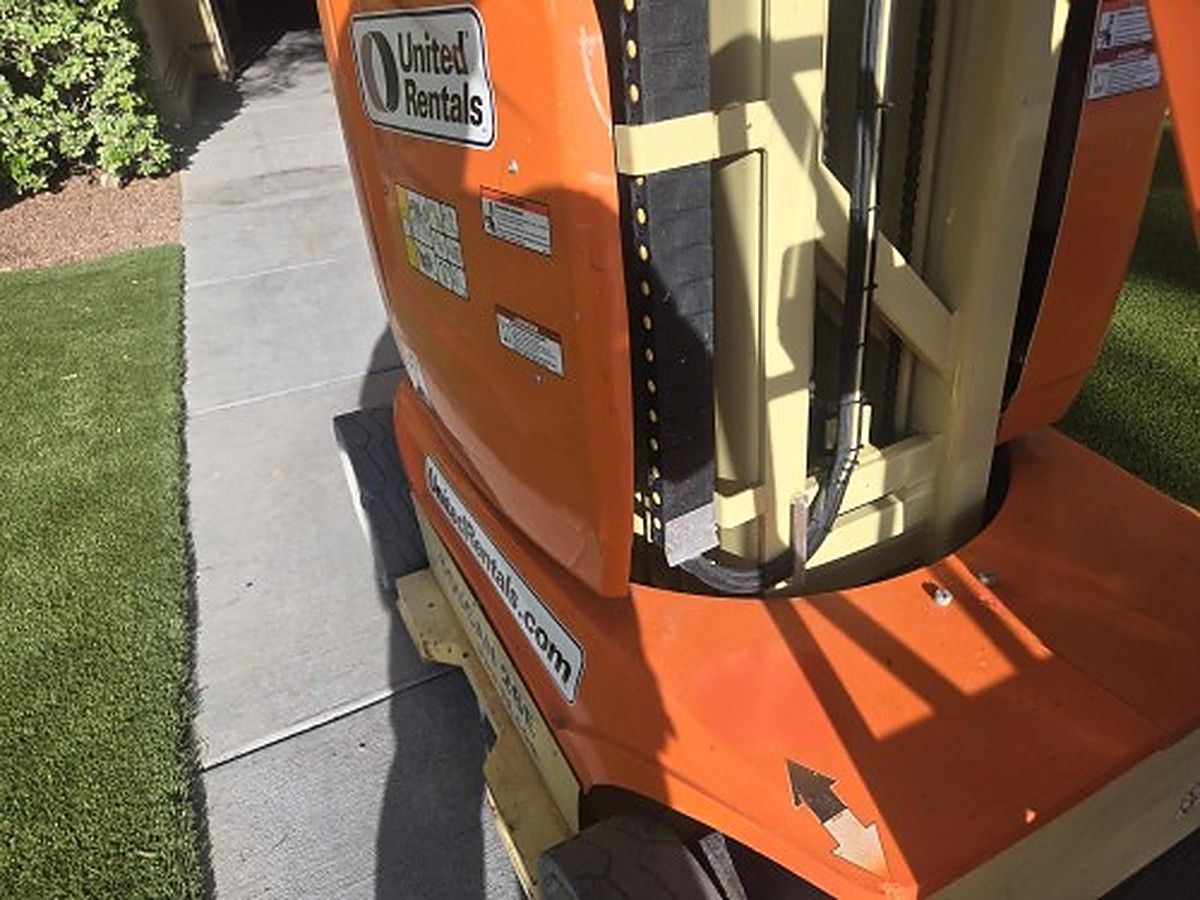 JLG T26E photo 3